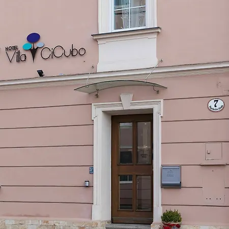 Urban Cicubo 3* 잘츠부르크